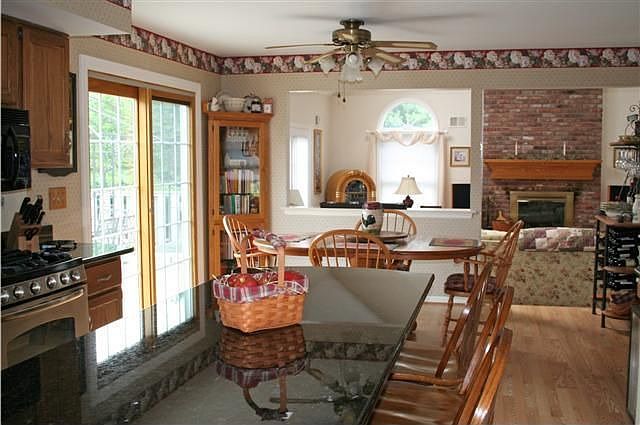 2nd image of 14 Merrill Rd