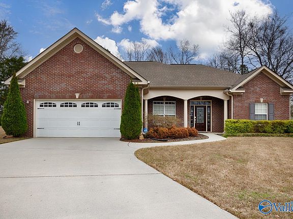 2nd image of 212 Blackwood Dr