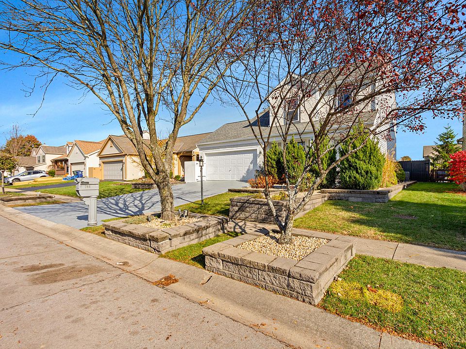 1st image of 746 Sauter Ln