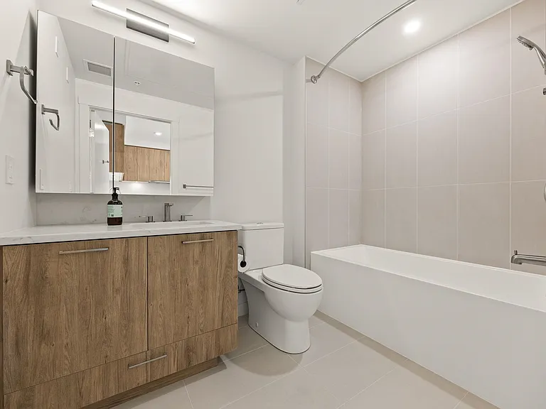 82 1st St #203 — Photo 12