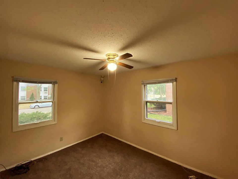 Big, bright, warm bedroom with lovely floors and plenty of streaming natural light!