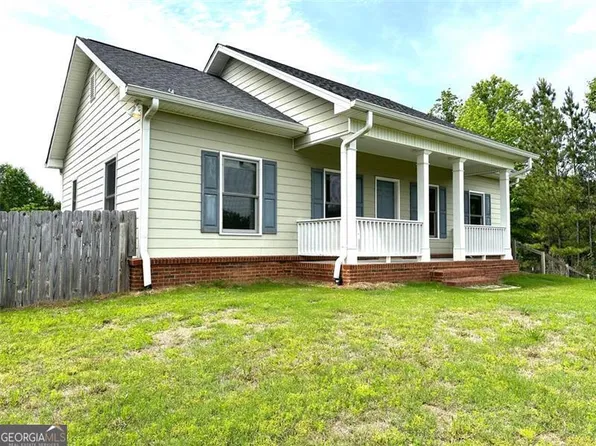 44 Powell Rd NW, Adairsville, GA 30103