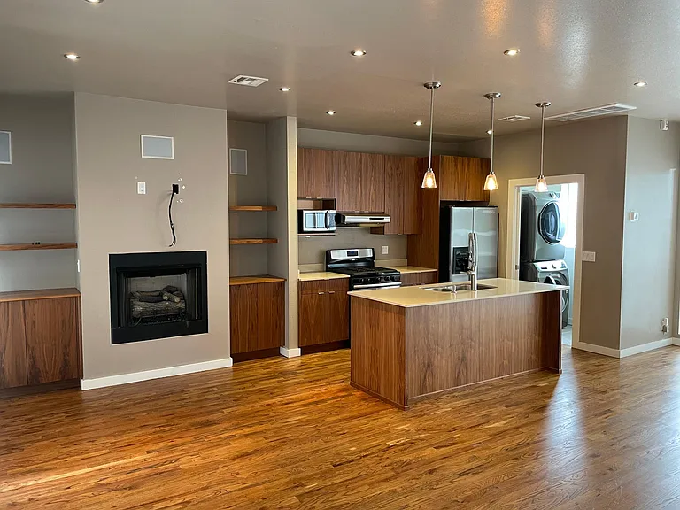 1429 S Quincy Ave #C — Photo 2