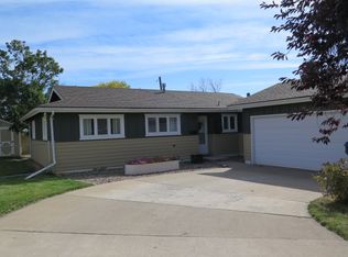 809 47th St S, Great Falls, MT 59405