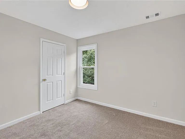 2845 Factor Walk Blvd — Photo 26