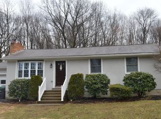 4 Para Dr, Pittston, PA 18640