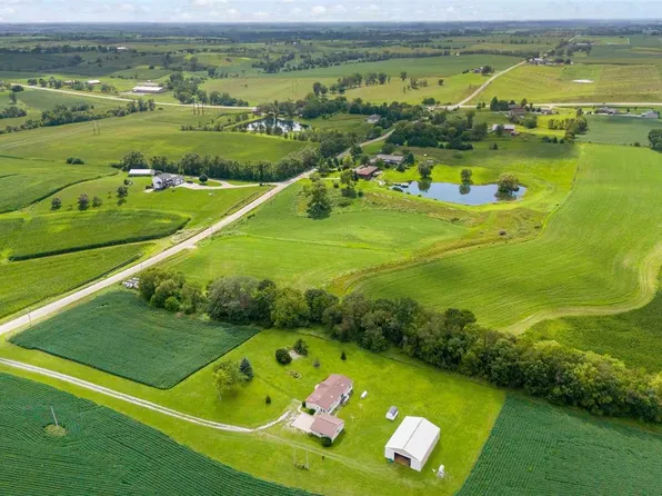 2559 280th St, Williamsburg, IA 52361