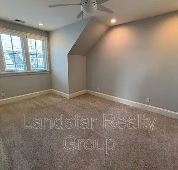 6411 Moonseed St — Photo 20