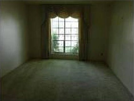 5th image of 5300 Woodmoor Dr