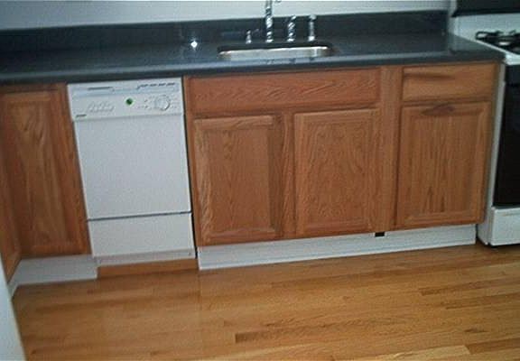 5th image of 3215 W Crystal St Frnt 2