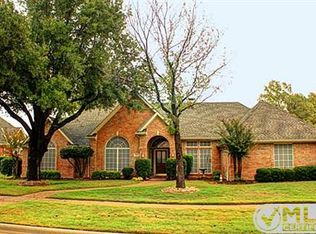 211 Manor Pl, Southlake, TX 76092