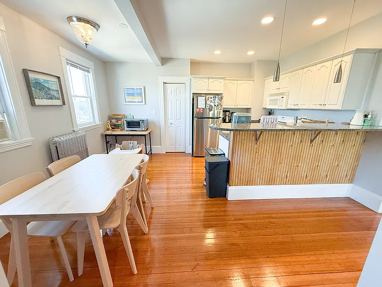 410 S Huntington Ave #3 — Photo 17