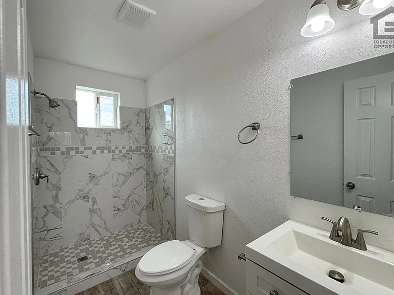 232 W Gail Dr — Photo 17