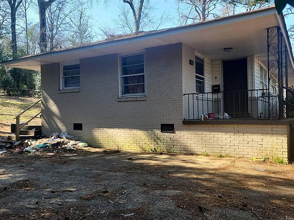 3rd image of 3422 Willow Lane Dr