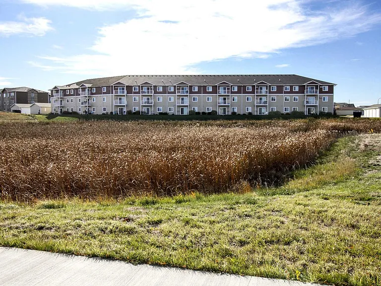 Jefferson Creek Apartments — Photo 20