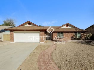 8588 W Saint John Rd, Peoria, AZ 85382