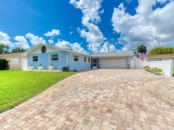 32 Plaza Dr, Ormond Beach, FL 32176