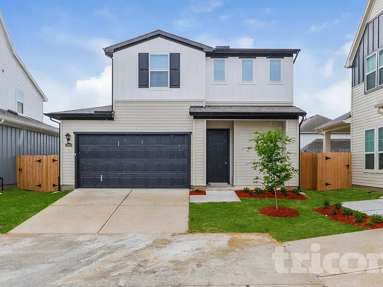 22629 Terazzo Dr — Photo 1