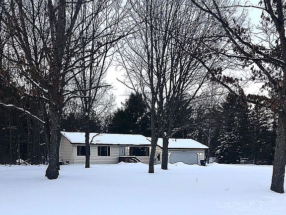 2nd image of 19056 Arrowhead Ln