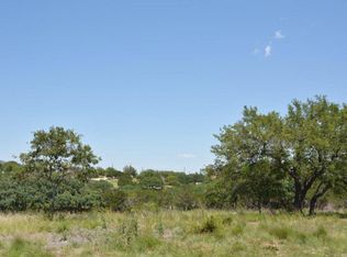 36 Mull Rd, Kerrville, TX 78028
