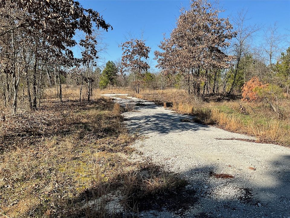 1st image of 1096 County Road 3115 N