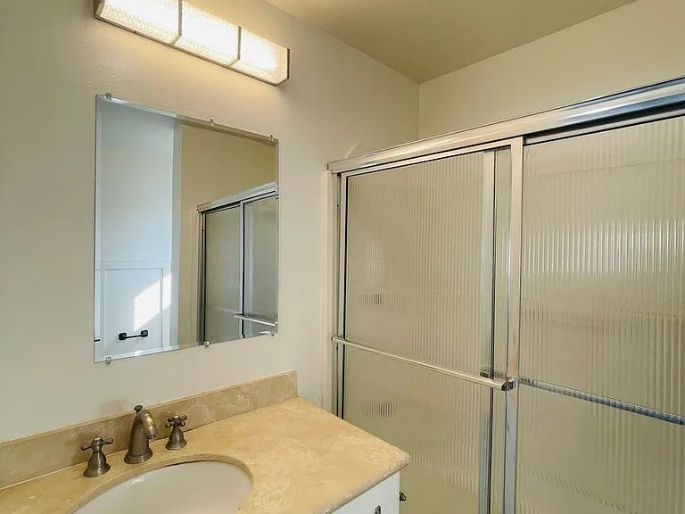 129 E Santa Ana St — Photo 31