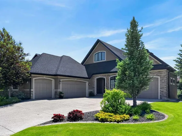 90 N Waters Edge Dr, Foothills County, AB T1S 4K4