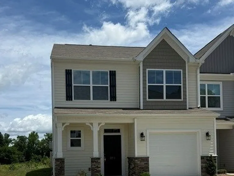 211 Arbor Trl — Photo 35