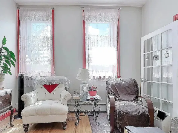 45 Central Park N #1A, New York, NY 10026
