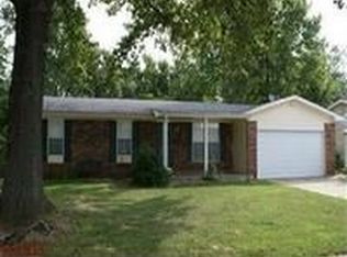 1122 Patsy Ln, O Fallon, MO 63366