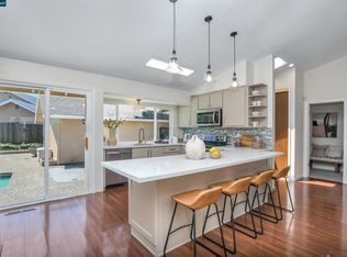 1808 Las Ramblas Dr, Concord, CA 94521