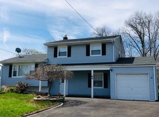 64 Winding Rd, Iselin, NJ 08830