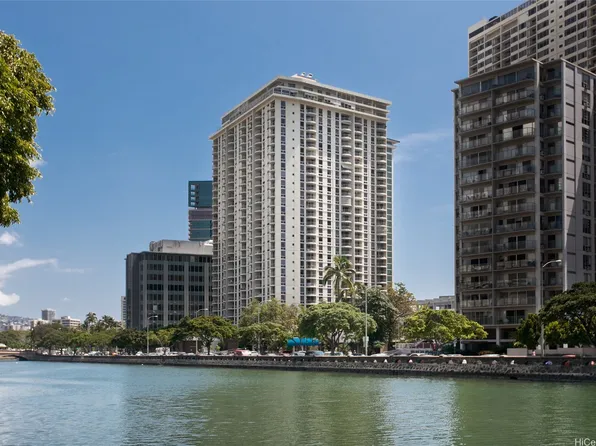 1717 Ala Wai Blvd APT 505, Honolulu, HI 96815