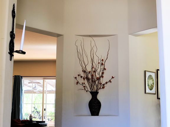 2nd image of 948 Salida Del Sol Dr