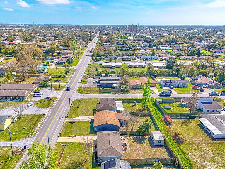 3015 Stanford Rd — Photo 47