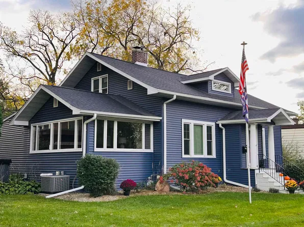 101 Elston Ave, Waterloo, IA 50701