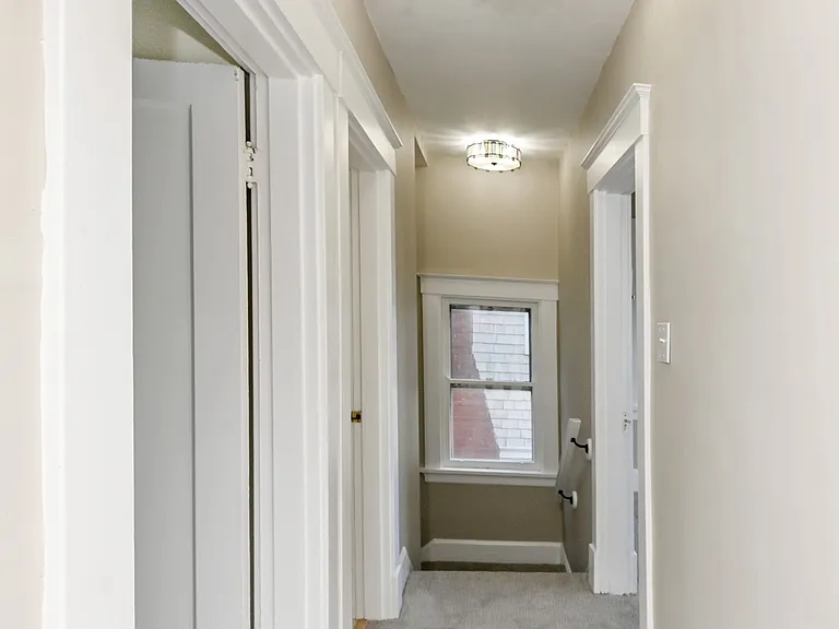 3634 Amberson Ave — Photo 17