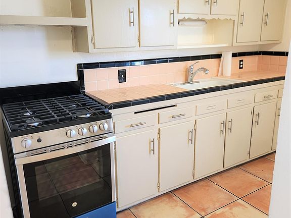Kitchen, new gas range