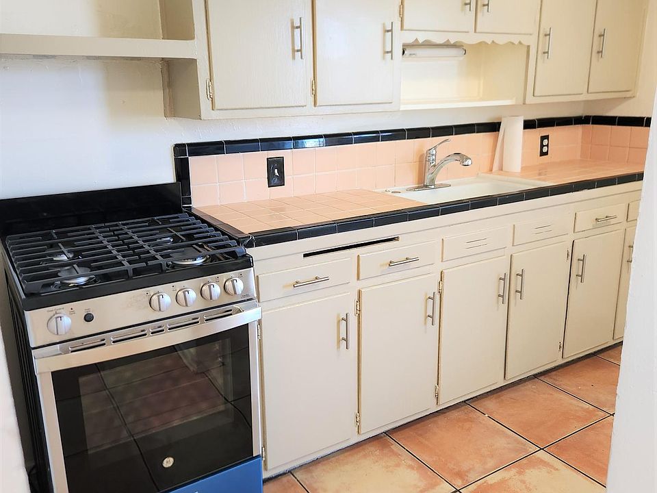 Kitchen, new gas range