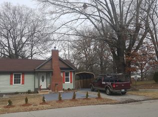 233 E 8th St, Trenton, TN 38382