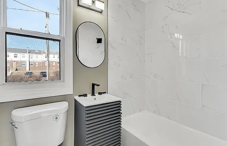 1009 S Main St #29 — Photo 4