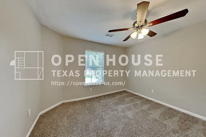64 Hickory Oak Dr — Photo 13