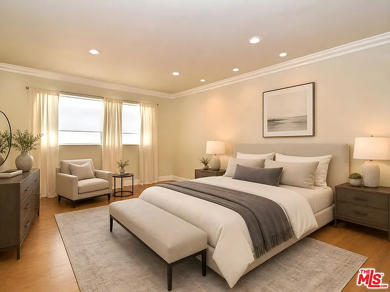 5354 Lindley Ave #301 — Photo 4