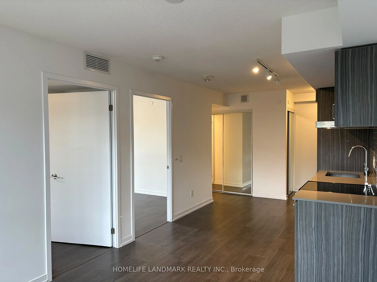 2 bed, $2,650 — Photo 4
