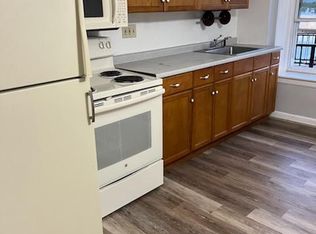 1038 Hamilton St APT 3, Allentown, PA 18101