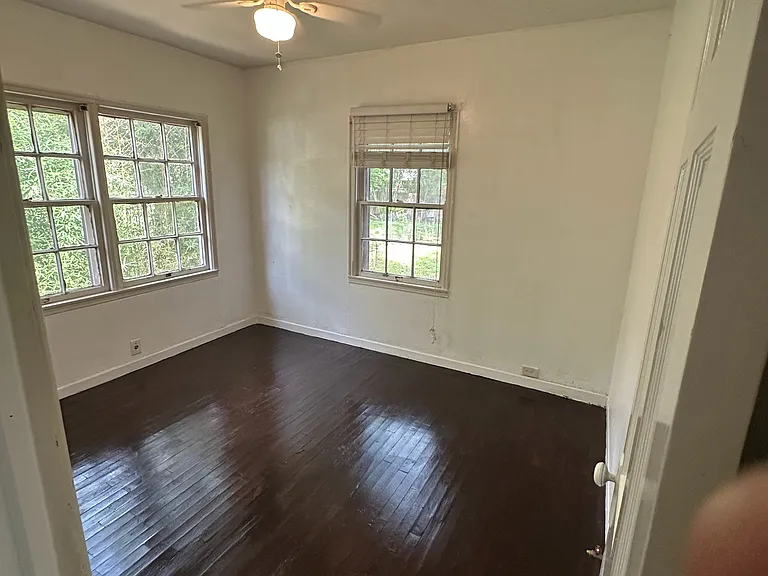 1016 Mead St — Photo 10