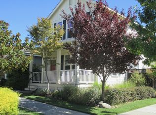 2520 England St, Chico, CA 95928