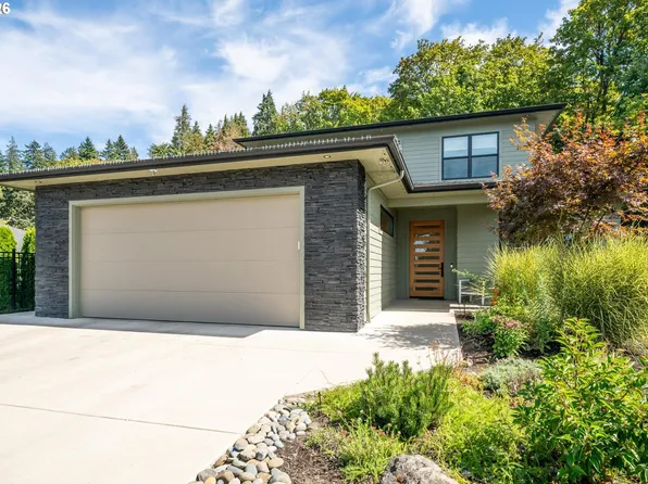 1179 Hyde Park Pl, Eugene, OR 97401