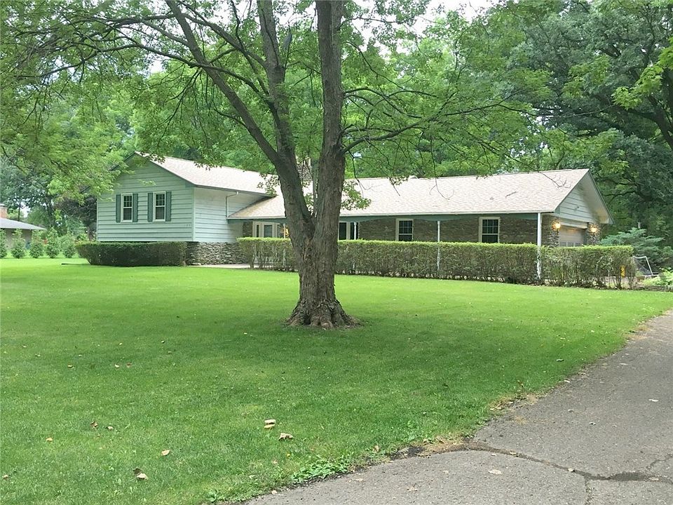 1st image of 1231 Redwood Dr