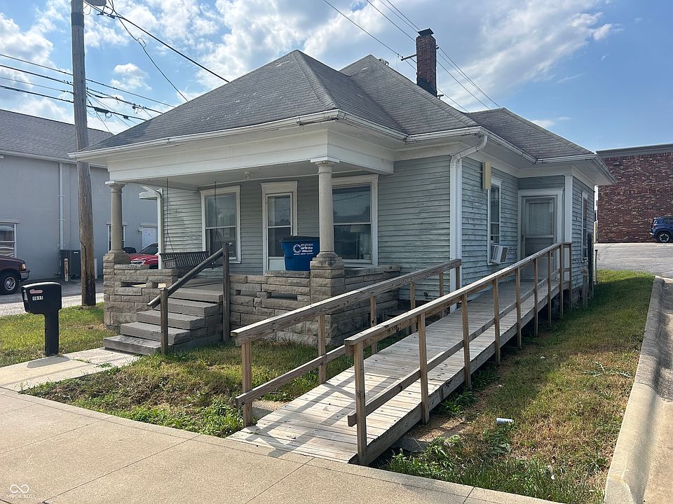 2nd image of 1611 L St